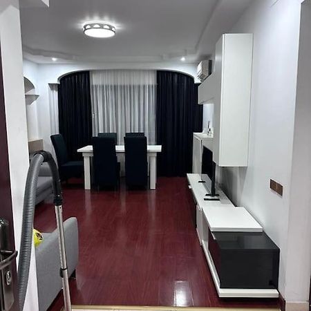 Apartament Complex Бухарест Экстерьер фото