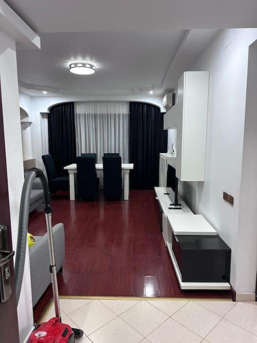 Apartament Complex Бухарест Экстерьер фото