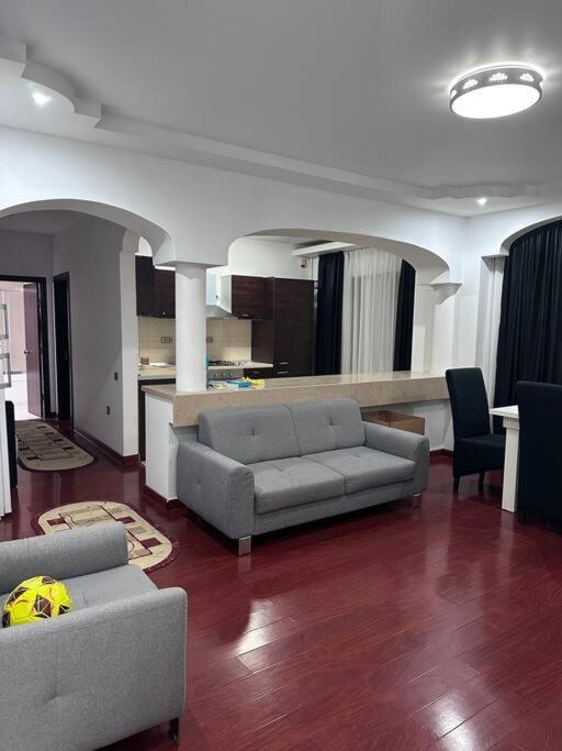 Apartament Complex Бухарест Экстерьер фото